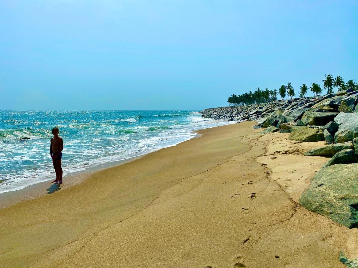 Lemon Beach Resort Elmina Экстерьер фото