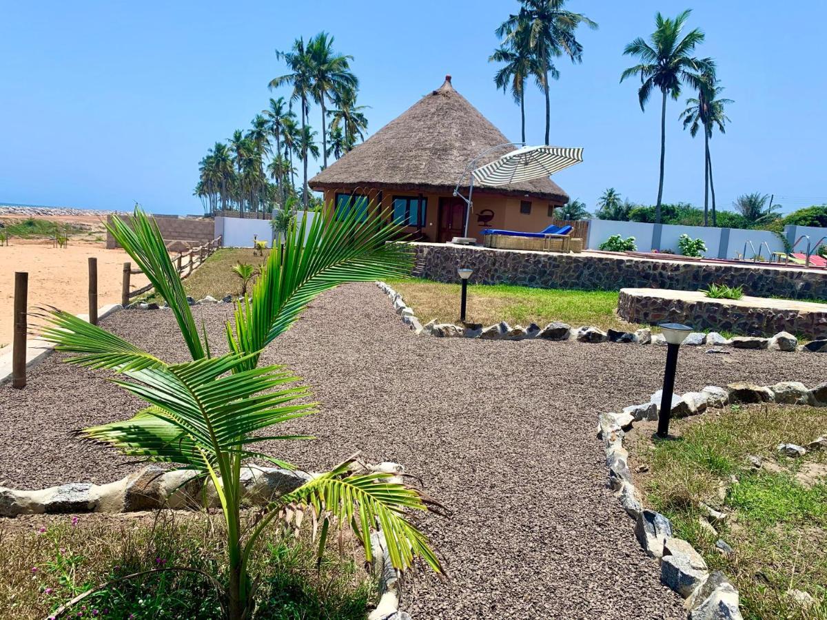 Lemon Beach Resort Elmina Экстерьер фото